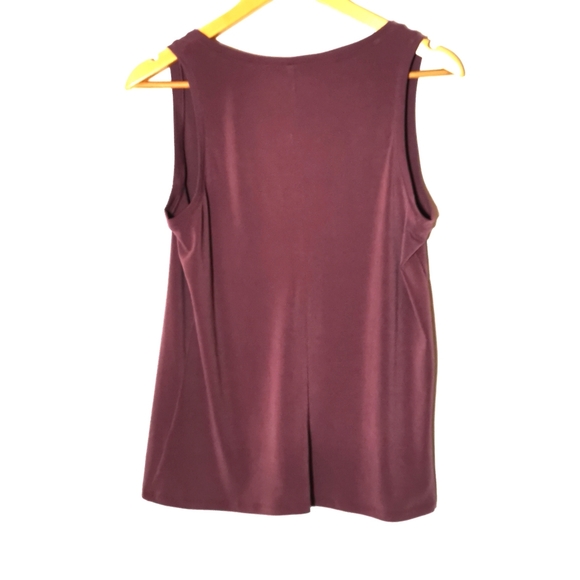Express Purple V neck tank top - Picture 2 of 6